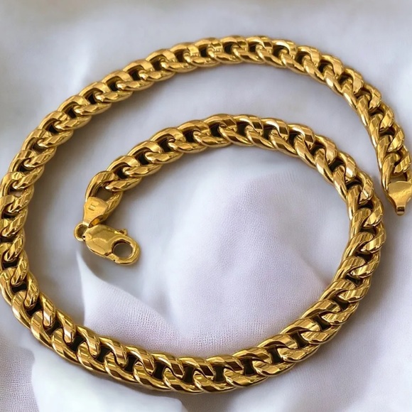 ***SOLD*** Italy 14k Gold 8mm Curb Link 16” Chain Necklace GORGEOUS! - Picture 12 of 12